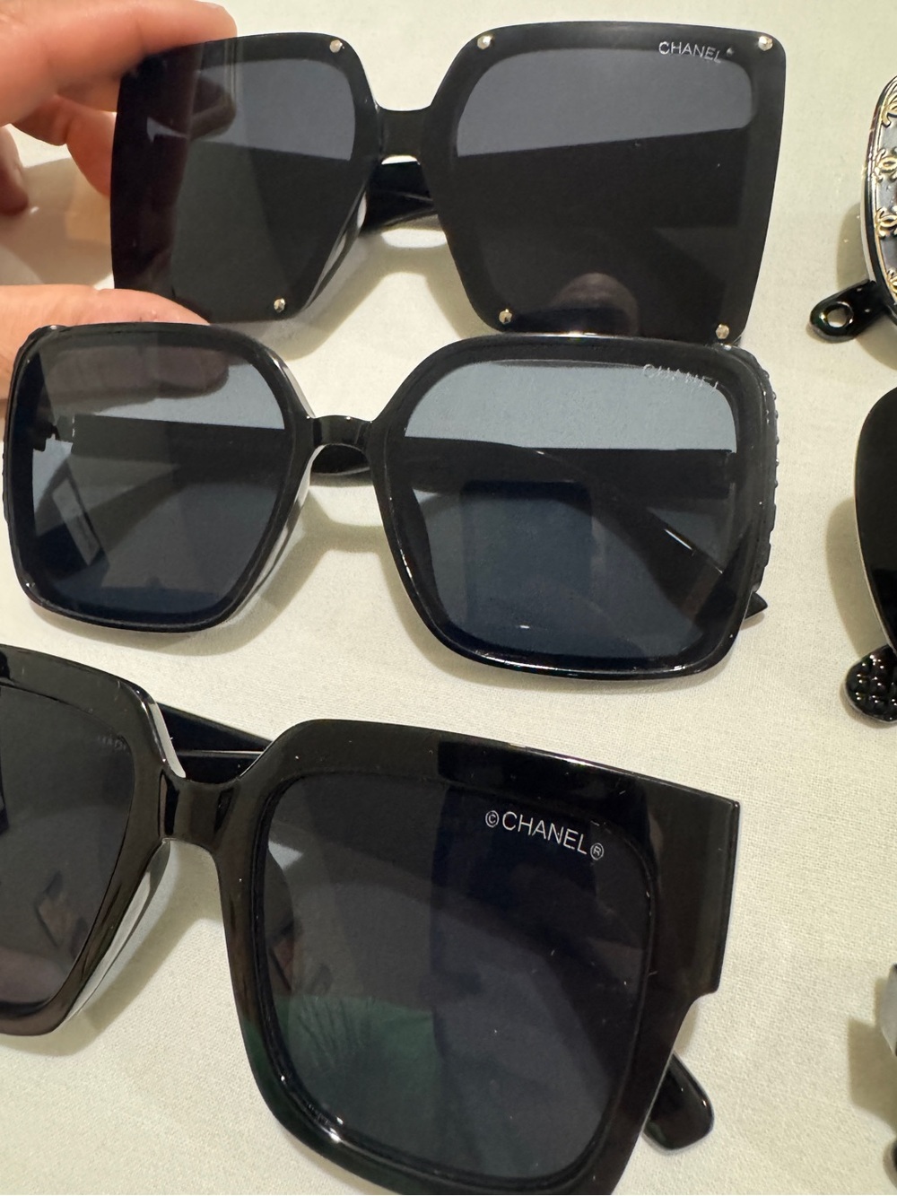 3x women’s CHANEL style Black Oversized Sunglasses! Free Shipping 😎